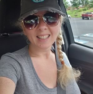 Meet your Posher, Tracy